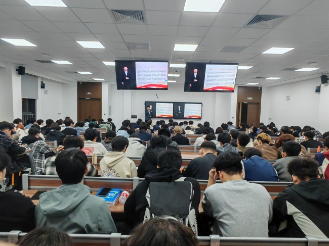 智能与电子工程学院开展“榜样力量”优秀校友分享会