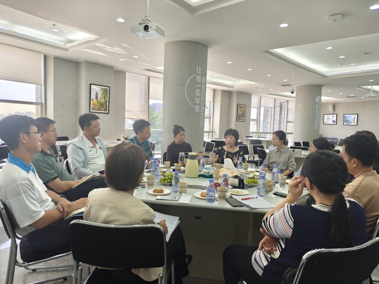 教师教学发展中心举办各学院教师教学发展工作茶话会