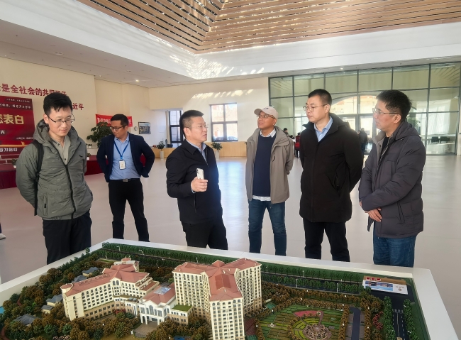 健康医疗科技学院赴大连德泰健康养老产业发展有限公司走访交流